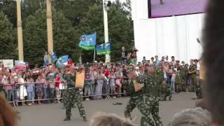 День ВДВ на ВДНХ 2015. Показательные выступления по рукопашному бою.
