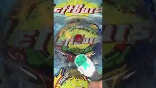 this is the WEIRDEST beyblade combo... 