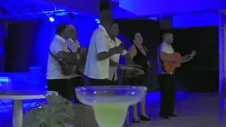 🎶 Traditional Latin music with ❛SON ASI❜  🎶 at the Paradisus