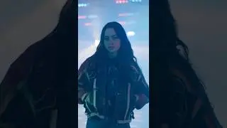 On a réuni une belle team et on a fait un nouveau clip. Rendez-vous jeudi pour Julia 🤍