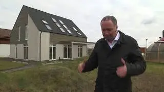 Как выбрать мансардное окно  Технологии монтажа и эксплуатации  Open Village