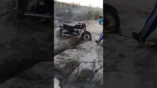 неудачный трамплин на Восходе #4kstatus #восстановление #альфа #сварка #snow #fry #offroad #восход3м