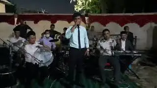 Uktam Avliyoqulov - Sadoqat sadoqat. Uzbekcha qushiq  udar jonli ijroda. maza qilasiz tinglab.