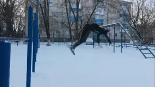 Тренька Лач-гейнера и сальто с подколеньев.