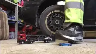 NTCHEFSX (24) Stomping and crushing toy cars with Nike air max 90