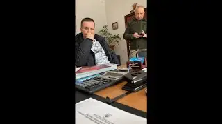 Крадії документів