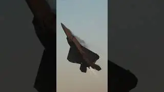 F-22 INCREDIBLE Vertical Takeoff