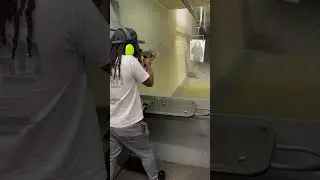 SHOOTING FULLY AUTOMATIC OG UZI 🔥(LONGER VID OTW) #fullyautomatic  #magpull #guns #submachinegun