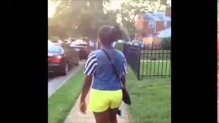 She only look good from the back