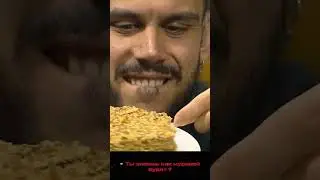 Jerry и r3salt угощают талантов ESL сладостями из России