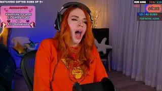How big? This big! - Amouranth