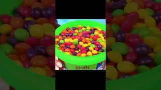Fontan mit Skittles