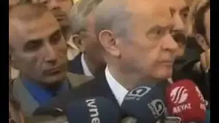 Devlet Bahçeli gazeteciler niye değişmiyor