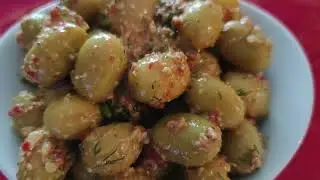 Delicious olives