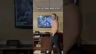 Playing FNAF with a Pro! 🐻