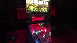Ernesto playing The Walking Dead pinball 2018.
