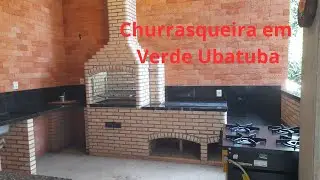 Churrasqueira e Fornalha em Granito Verde Ubatuba
