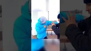 Важно! Не защищайтесь так от ножа!