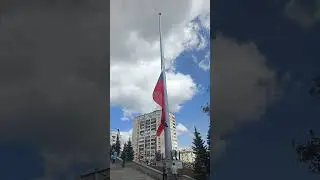поднятие флага в Нижнем Тагиле.