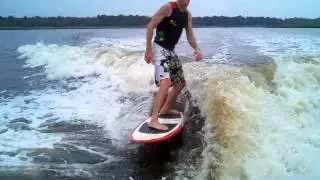 Duane wakesurfing