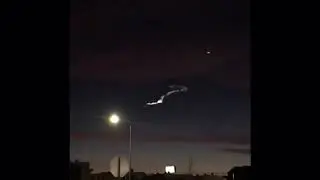 Weird UFO over Sacramento California 2018