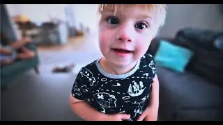 Hey I'm Vlogging!