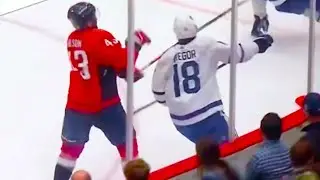 Tom Wilson High Sticking Noah Gregor (FULL CLIP) Maple Leafs vs Capitals | NHL Highlights