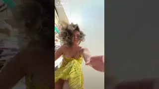 Natalie Mariduena Nip Slip👀