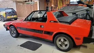 BaT X1/9 buy and drive San Antonio to Houston Dec 2022
