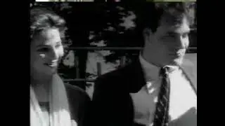 Can't Buy Me Love - Video Karaoke (Pioneer)