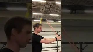 Антиротационный жим с диагональным усилием