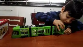 Tramvay - Metro ile oynadık. Dickie Toys City Liner Tramvay oyuncağımızı açtık