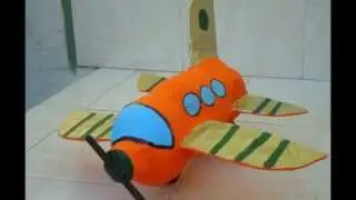 COMO HACER UN AVIONCITO RECICLANDO