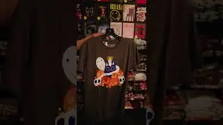 oh look— 🐈🎃👻 #cats #hottopic #halloween