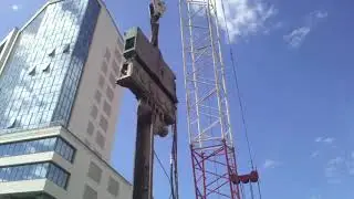 Оглушительная стройка ТРК "Голливуд"