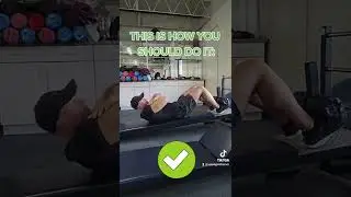 SIT-UPS VS CRUNCHES: WHAT HITS ABS BETTER 