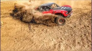 Traxxas UDR Unlimited Desert Racer 6S Slow Motion