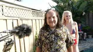 BIKINI VALLEY CAR WASH - Bloopers - Ron Jeremy - Kim Jong Oon Mic