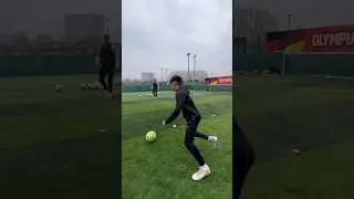 🚫 One Of My Favourite Drills For First Touch & Awareness🚫 #soccer #shortsvideo  #shorts #viral