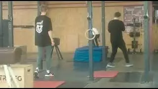 Komi kingZ battle.Соревнования по паркуру среди участников команды Komi kingZ.Мой выход