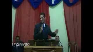Ev. Marcos César - Deus não é Canhoto