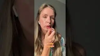 Карандаш для бровей на ГУБЫ
