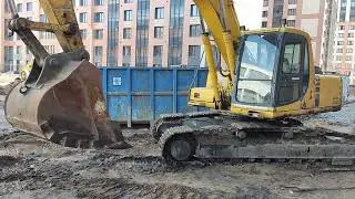 Осмотр Komatsu PC210.