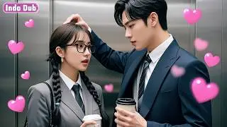 Dia menumpahkan kopi ke CEO karena tangannya gemetar. Hampir dipecat... tapi CEO jatuh cinta padanya