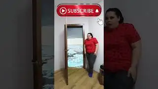 LOOK what's going on 😲😲😲