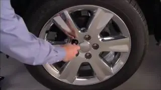 Jacking and Tire Changing - How to change a tire on 2017 Dodge Journey
