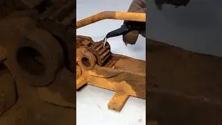 Vintage Rusty Steel Strapping Gun Restoration - Dis Assembling! #shorts #viral #restoration