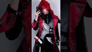 The lower half does match at all 😭 #cosplay #genshinimpact #diluc