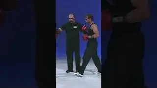 U.S. Special Forces Green Beret body punching