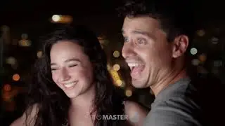 מראת הסלפי רינג המהפנטת מבית פוטומאסטר במסיבת גג ב Haiku Skybar!